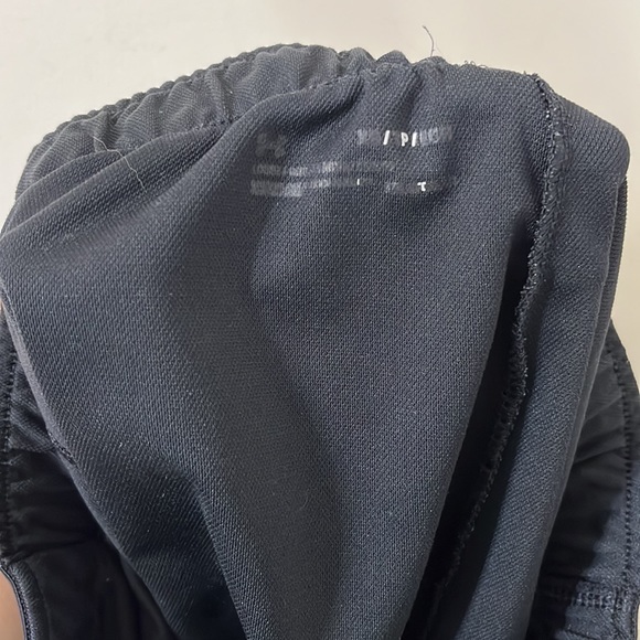 Under Armour Black Play Up Shorts Size XS - Picture 4 of 4